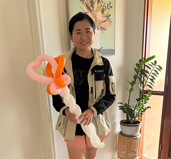 Heart wand balloon art